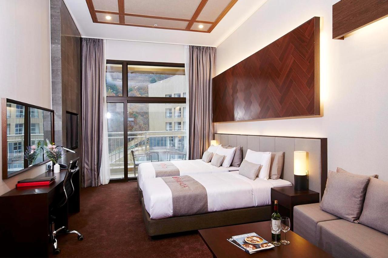 Ramada Hotel & Suite By Wyndham Gangwon Pyeongchang Ngoại thất bức ảnh
